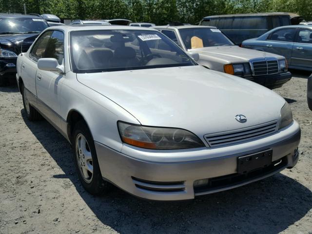 JT8BF12G8T0185909 - 1996 LEXUS ES 300 WHITE photo 1