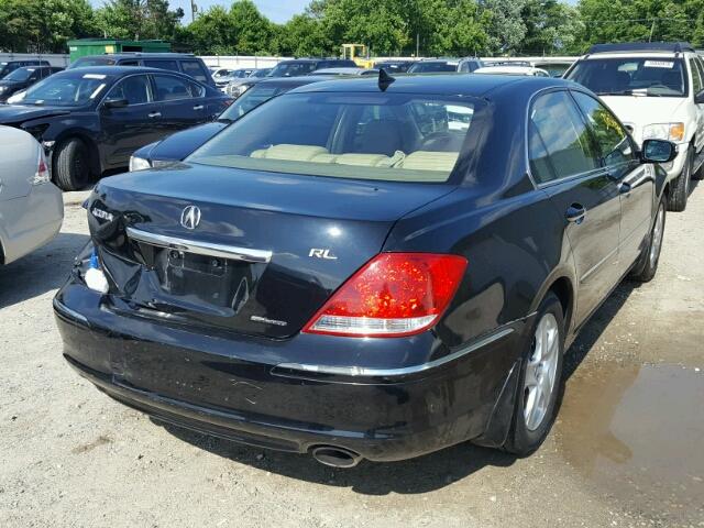 JH4KB16525C019004 - 2005 ACURA RL BLACK photo 4