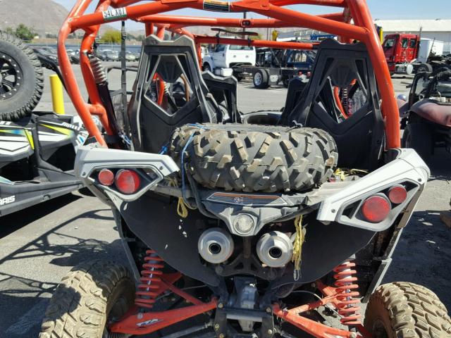 3JBPBAP29HJ000291 - 2017 CAN-AM MAVERICK M TWO TONE photo 9