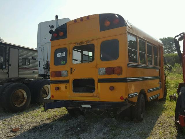 1GDHG31R4X1057041 - 1999 GMC SAVANA CUT YELLOW photo 4