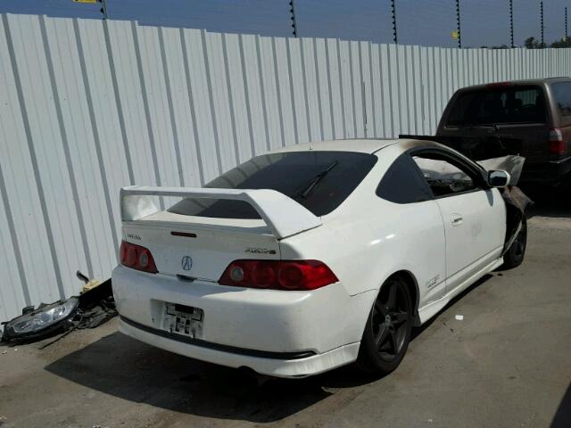 JH4DC53046S001357 - 2006 ACURA RSX TYPE-S WHITE photo 4