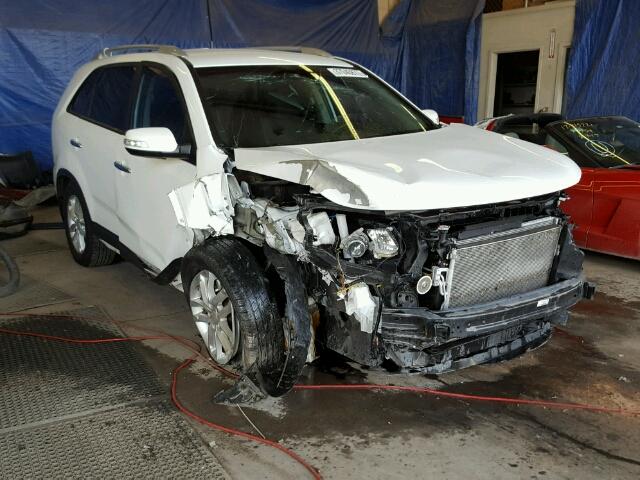 5XYKT4A62FG646105 - 2015 KIA SORENTO LX WHITE photo 1