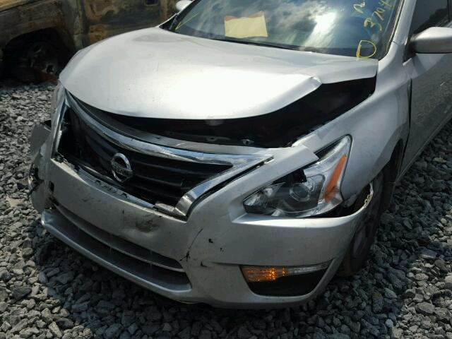 1N4AL3AP4FC459439 - 2015 NISSAN ALTIMA 2.5 SILVER photo 9