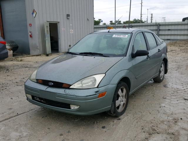 1FAFP38Z74W165997 - 2004 FORD FOCUS ZTS GREEN photo 2