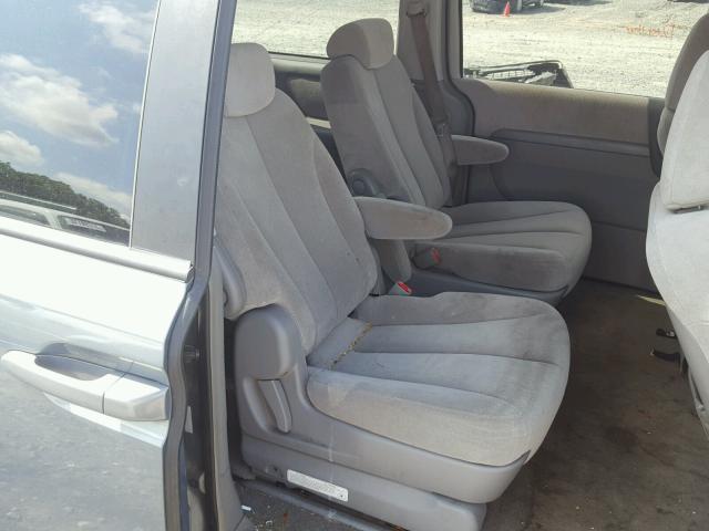 KNDMB233676178497 - 2007 KIA SEDONA EX GRAY photo 6