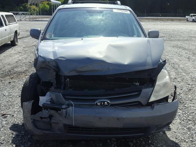 KNDMB233676178497 - 2007 KIA SEDONA EX GRAY photo 9