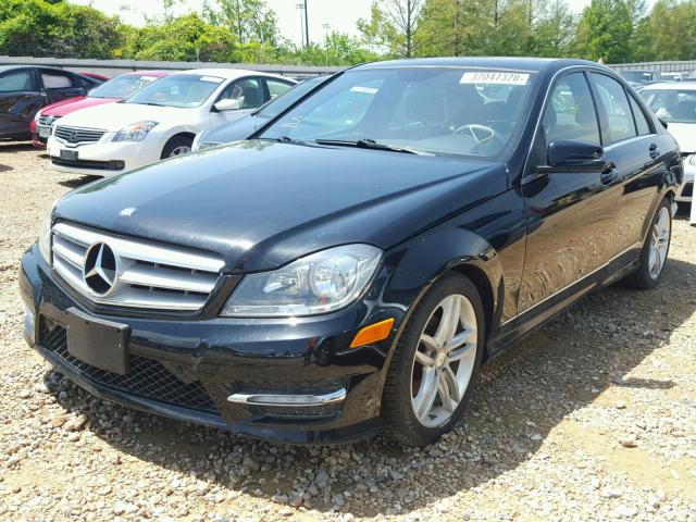 WDDGF8BBXCA690161 - 2012 MERCEDES-BENZ C 300 4MAT BLACK photo 2