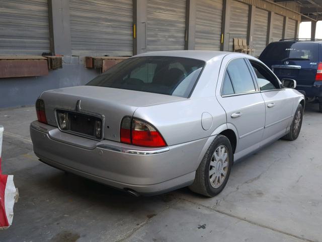 1LNHM86S64Y673134 - 2004 LINCOLN LS 银色 照片 4