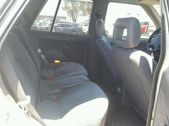 4S6CK58V1V4414556 - 1997 HONDA PASSPORT E WHITE photo 6