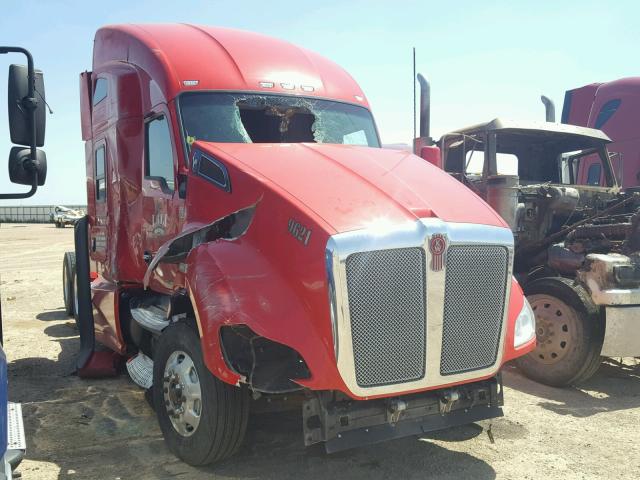 1XKYD49X4GJ487985 - 2016 KENWORTH CONSTRUCTI RED photo 1