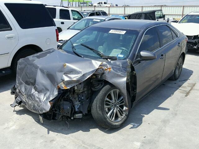 4T1BF1FK5FU112022 - 2015 TOYOTA CAMRY LE GRAY photo 2