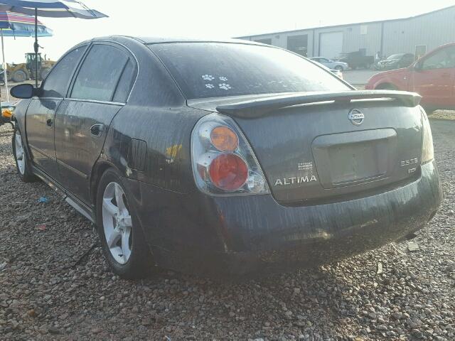 1N4AL11D32C705370 - 2002 NISSAN ALTIMA BAS BLACK photo 3