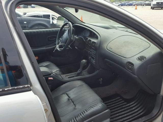 1G2WP52K7YF303467 - 2000 PONTIAC GRAND PRIX SILVER photo 5