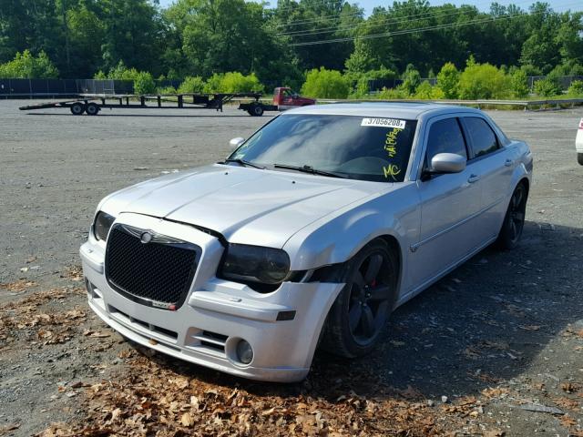 2C3LA73W36H386683 - 2006 CHRYSLER 300C SRT-8 SILVER photo 9