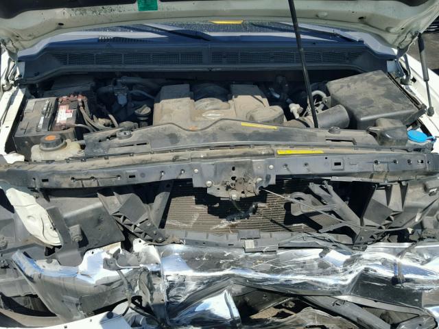 1N6AA07A74N576187 - 2004 NISSAN TITAN XE WHITE photo 7