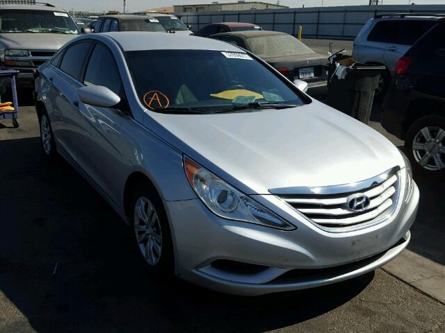 5NPEB4AC7BH286435 - 2011 HYUNDAI SONATA GLS SILVER photo 1