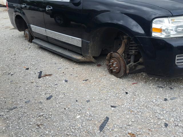 5LMFU28568LJ20009 - 2008 LINCOLN NAVIGATOR 黑色 照片 9
