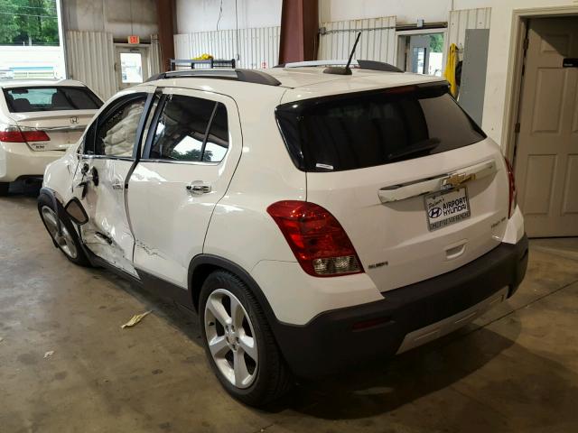 3GNCJMSB0GL177877 - 2016 CHEVROLET TRAX LTZ WHITE photo 3