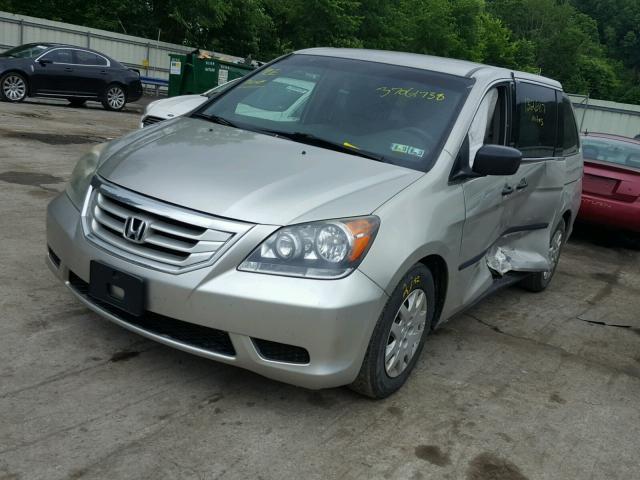 5FNRL38238B002022 - 2008 HONDA ODYSSEY LX SILVER photo 2