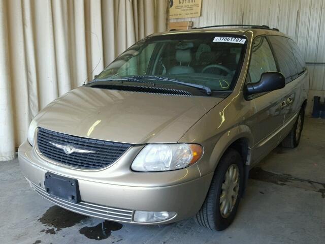 2C4GP54L63R201424 - 2003 CHRYSLER TOWN & COU TAN photo 2