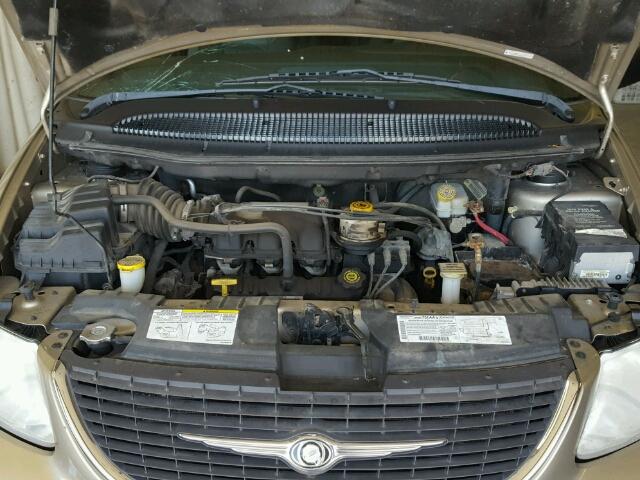 2C4GP54L63R201424 - 2003 CHRYSLER TOWN & COU TAN photo 7