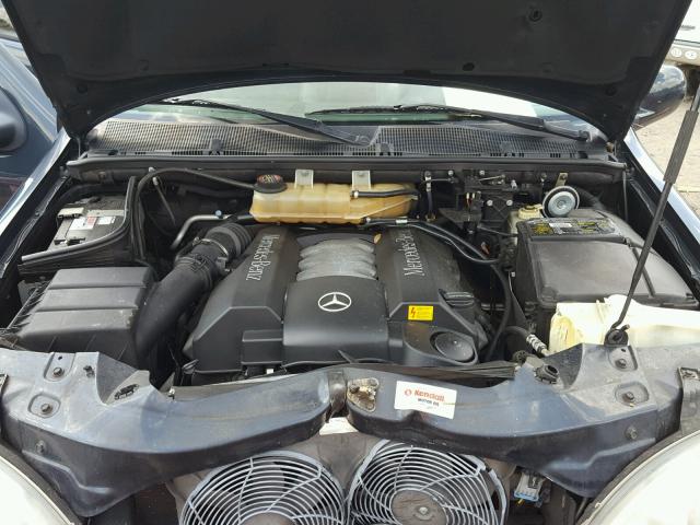 4JGAB72E5XA114057 - 1999 MERCEDES-BENZ ML 430 蓝色 照片 7