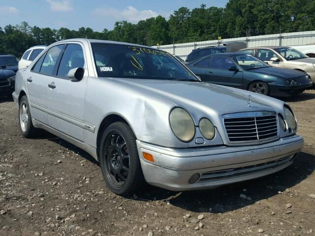 WDBJF72F0VA368210 - 1997 MERCEDES-BENZ E 420 SILVER photo 1