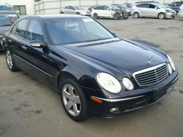 WDBUF70J25A730686 - 2005 MERCEDES-BENZ E 500 BLACK photo 1