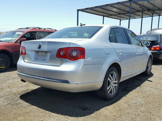 3VWST71K66M774006 - 2006 VOLKSWAGEN JETTA TDI SILVER photo 4