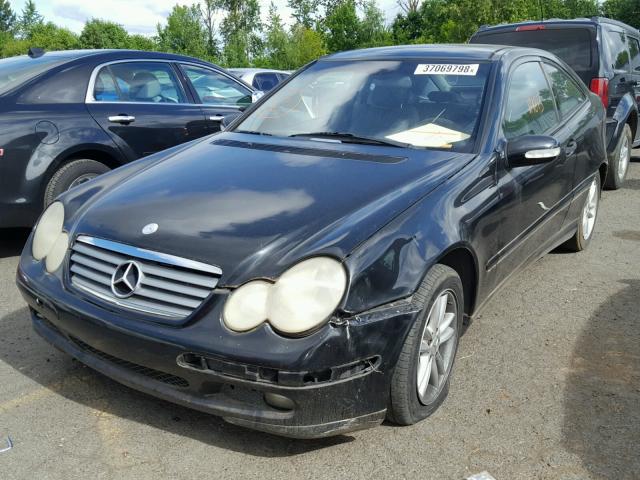 WDBRN40J13A419870 - 2003 MERCEDES-BENZ C230 BLACK photo 2