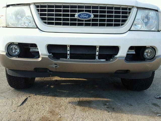 1FMDU74W13UB69627 - 2003 FORD EXPLORER WHITE photo 9