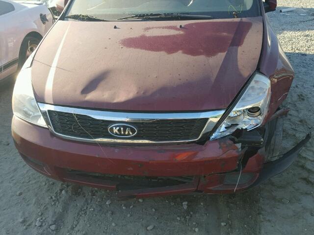 KNDMG4C74C6419287 - 2012 KIA SEDONA LX BURGUNDY photo 9