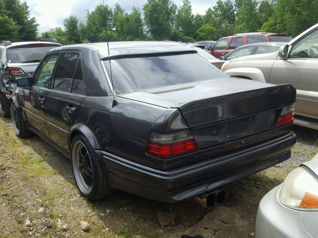 WDB1240311B412370 - 1988 MERCEDES-BENZ 300E BLACK photo 3