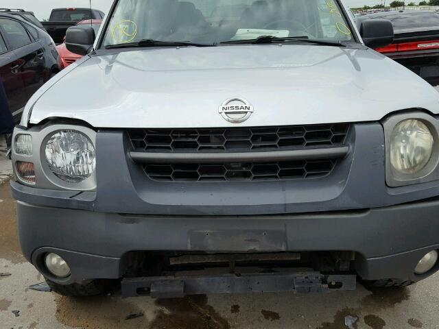 5N1MD28Y83C673550 - 2003 NISSAN XTERRA SILVER photo 9