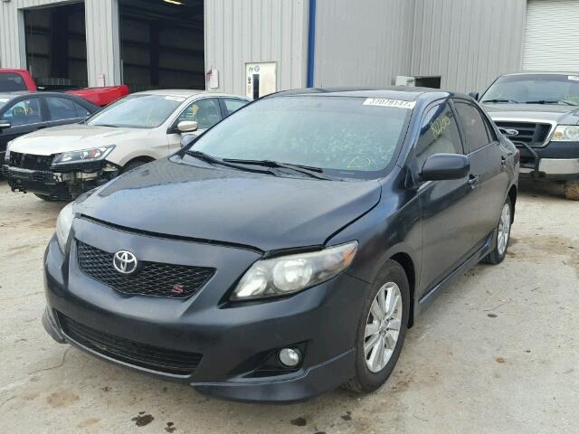 1NXBU4EE7AZ381537 - 2010 TOYOTA COROLLA BA BLACK photo 2