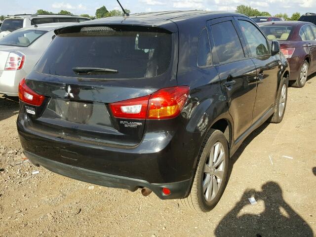 4A4AP3AU8DE011459 - 2013 MITSUBISHI OUTLANDER BLACK photo 4