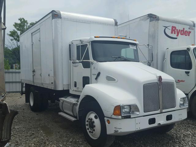 2NKMHD6X86M151412 - 2006 KENWORTH CONSTRUCTI WHITE photo 1