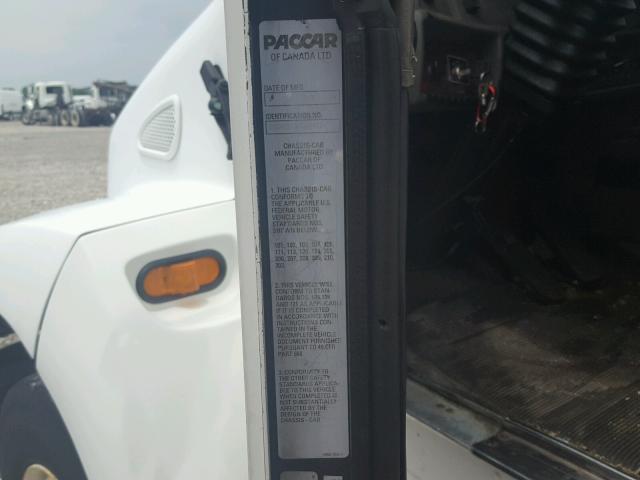 2NKMHD6X86M151412 - 2006 KENWORTH CONSTRUCTI WHITE photo 10