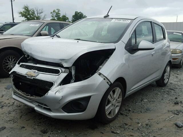 KL8CD6S99DC584671 - 2013 CHEVROLET SPARK 1LT Серебристый фото 2