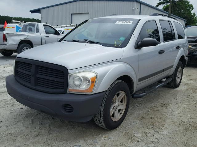 1D4HD38KX6F168977 - 2006 DODGE DURANGO SX SILVER photo 2