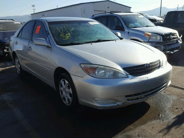 4T1BE32K64U896373 - 2004 TOYOTA CAMRY LE ვერცხლისფერი ფოტო 1