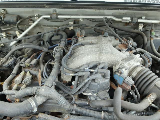 1N6ED27Y72C346823 - 2002 NISSAN FRONTIER C SILVER photo 7