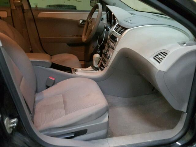 1G1ZB5E01CF186715 - 2012 CHEVROLET MALIBU LS GRAY photo 5