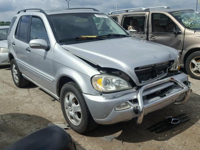 4JGAB54E53A382392 - 2003 MERCEDES-BENZ ML 320 SILVER photo 1