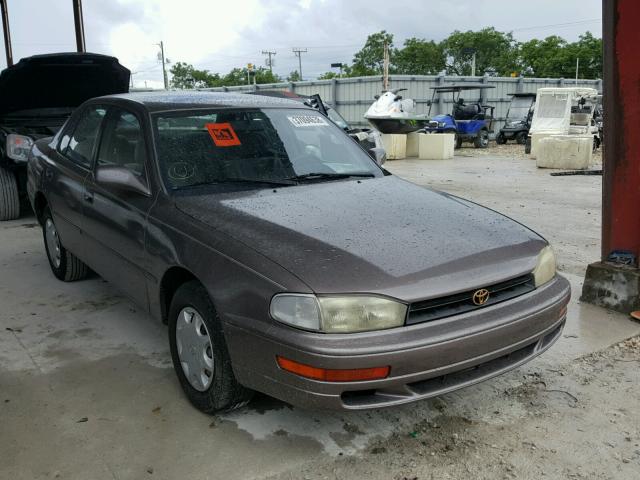 4T1SK11E7NU070822 - 1992 TOYOTA CAMRY DLX 棕色 照片 1