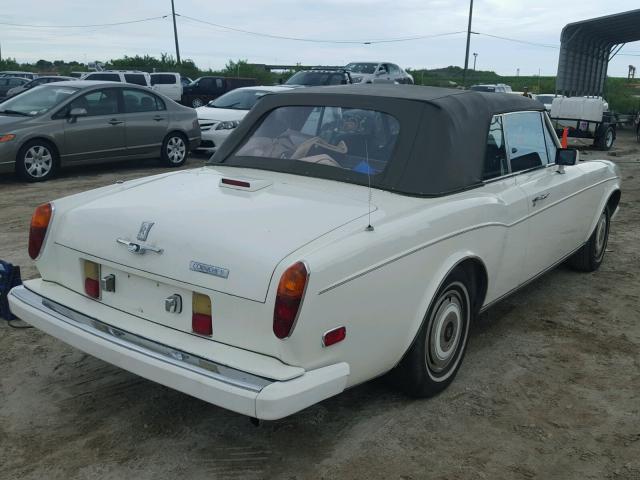 SCAZD42A0GCX14168 - 1986 ROLLS-ROYCE CORNICHE I WHITE photo 4