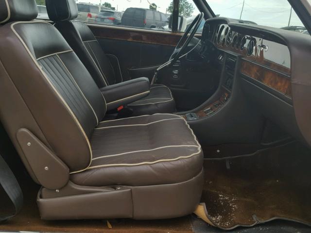 SCAZD42A0GCX14168 - 1986 ROLLS-ROYCE CORNICHE I WHITE photo 5