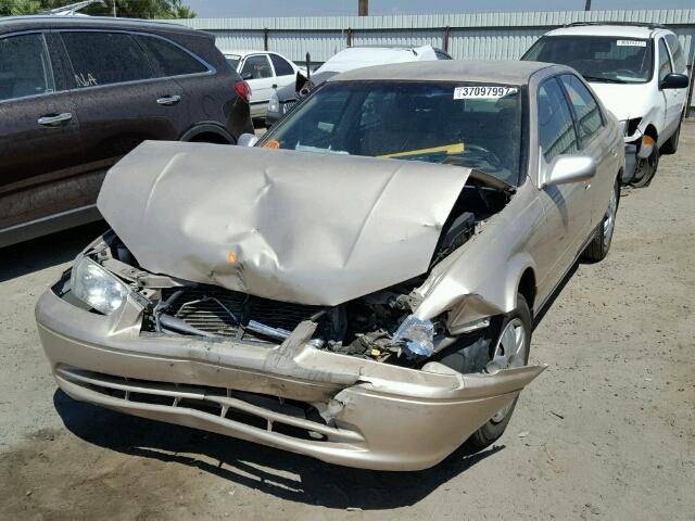 JT2BG22K9Y0503691 - 2000 TOYOTA CAMRY CE GOLD photo 2