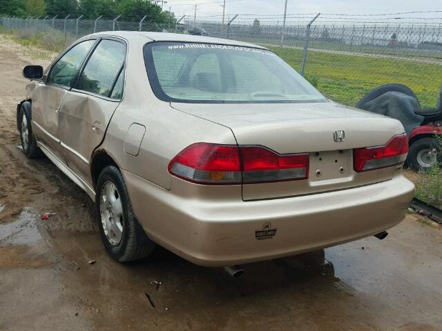 1HGCG16591A030452 - 2001 HONDA ACCORD GOLD photo 3