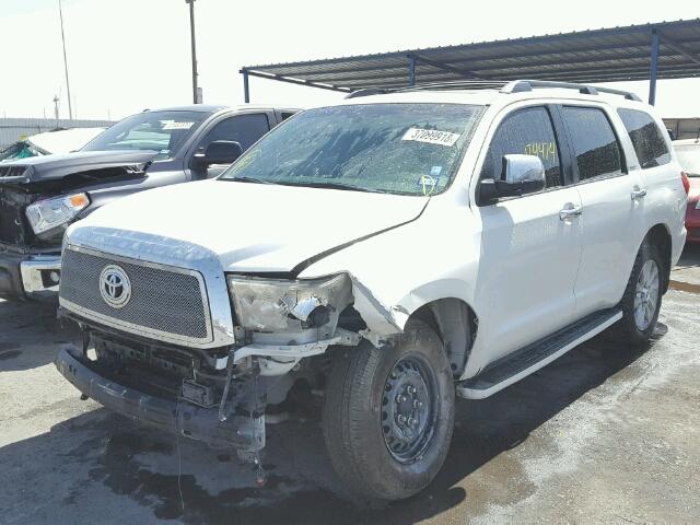 5TDDW5G17BS044606 - 2011 TOYOTA SEQUOIA PL WHITE photo 2